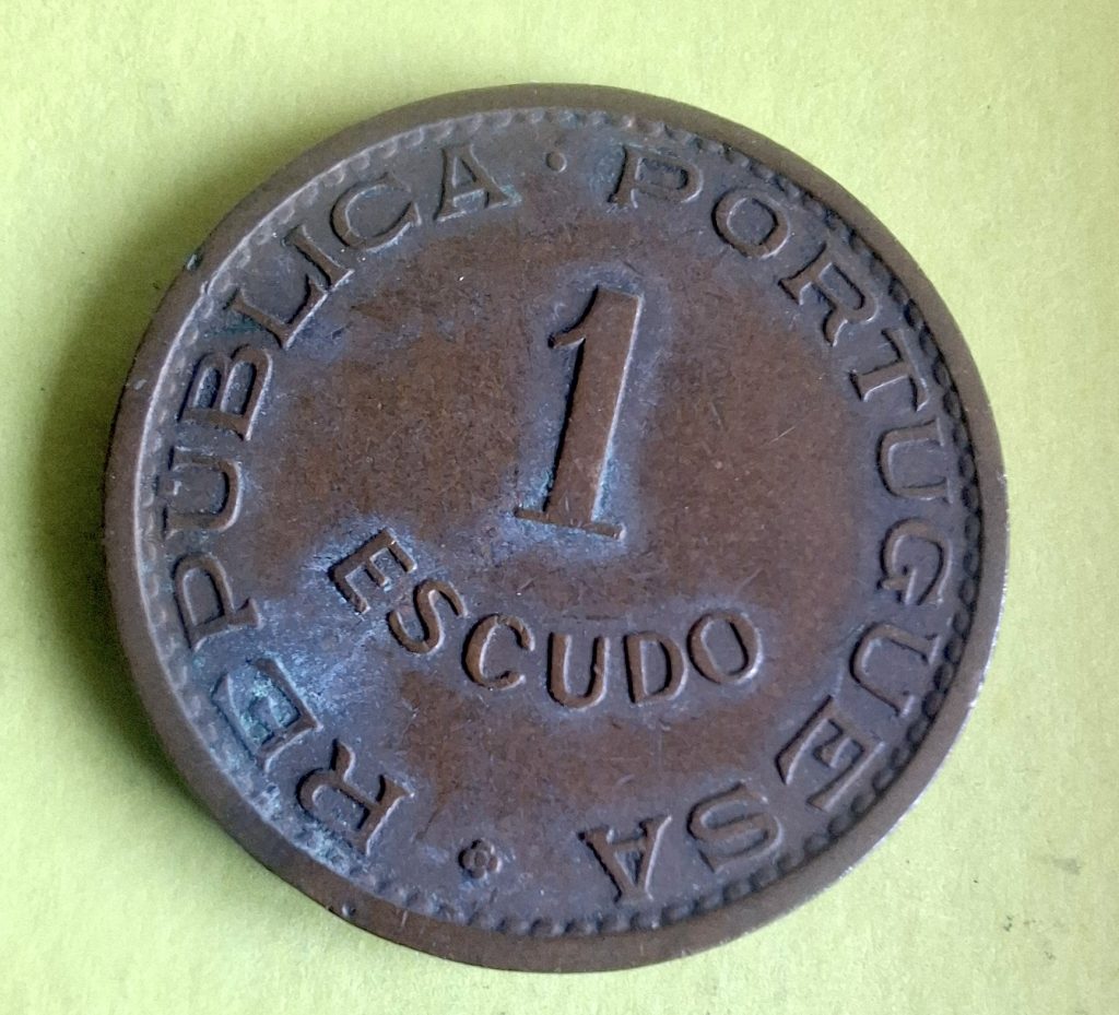 A moeda de 1 Escudo 1972 de Angola